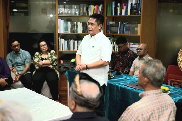 Surga Konservasi di Megamendung: Hutan dan Burung Endemik Terjaga
